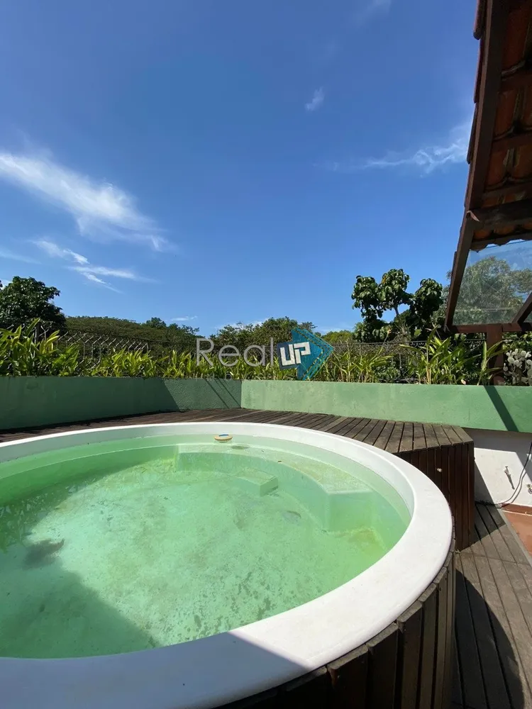 Casa, 4 quartos, 376 m² - Foto 32