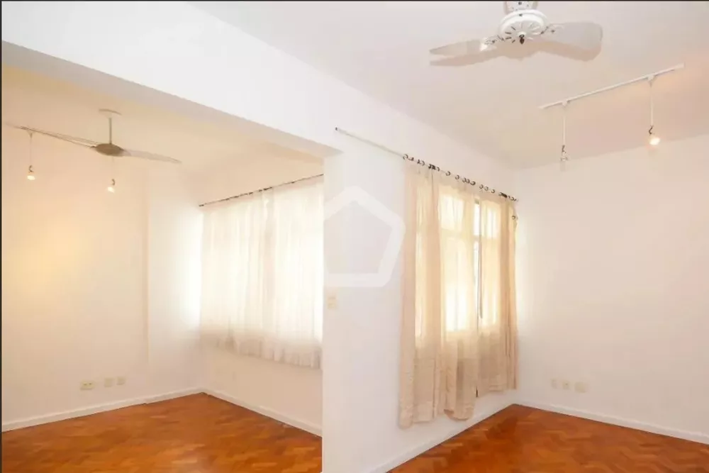 Apartamento à venda com 3 quartos, 98m² - Foto 2