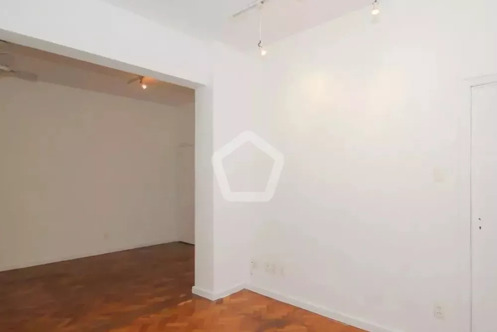 Apartamento à venda com 3 quartos, 98m² - Foto 7