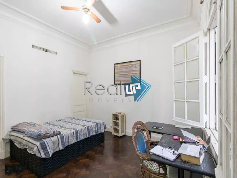 Apartamento à venda com 4 quartos, 184m² - Foto 14