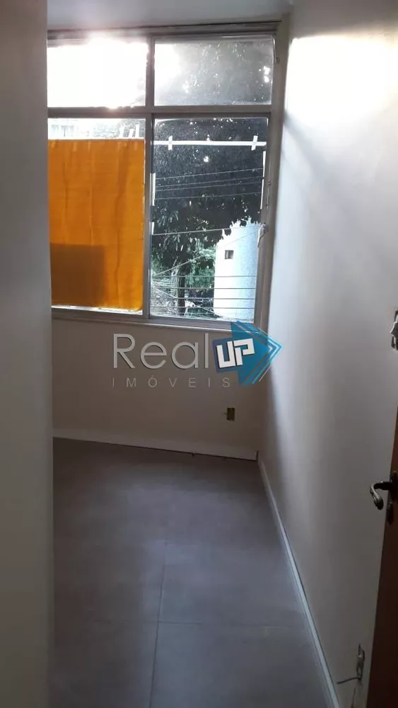 Apartamento à venda com 3 quartos, 80m² - Foto 8