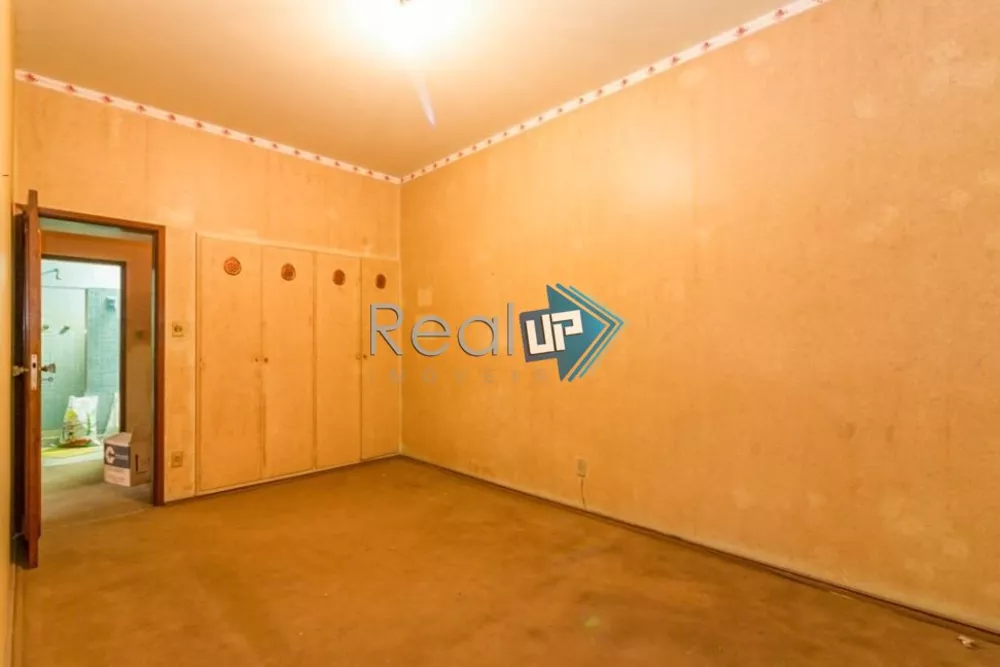 Apartamento à venda com 4 quartos, 212m² - Foto 6