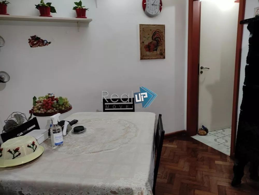 Apartamento à venda com 4 quartos, 180m² - Foto 13