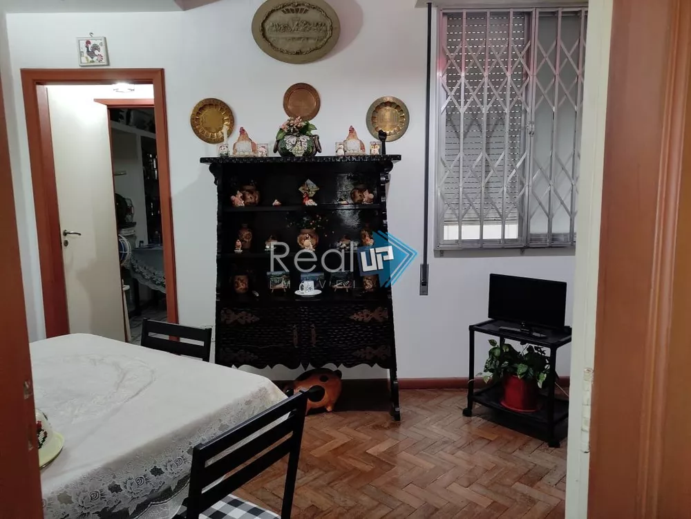 Apartamento à venda com 4 quartos, 180m² - Foto 5