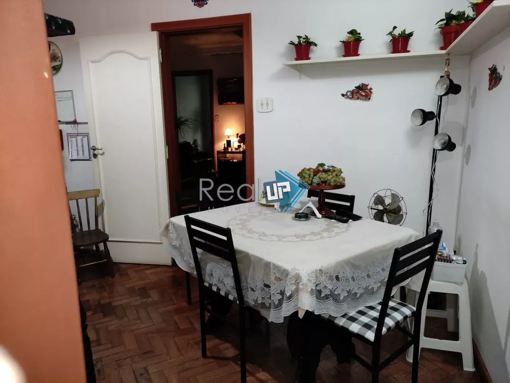 Apartamento à venda com 4 quartos, 180m² - Foto 7