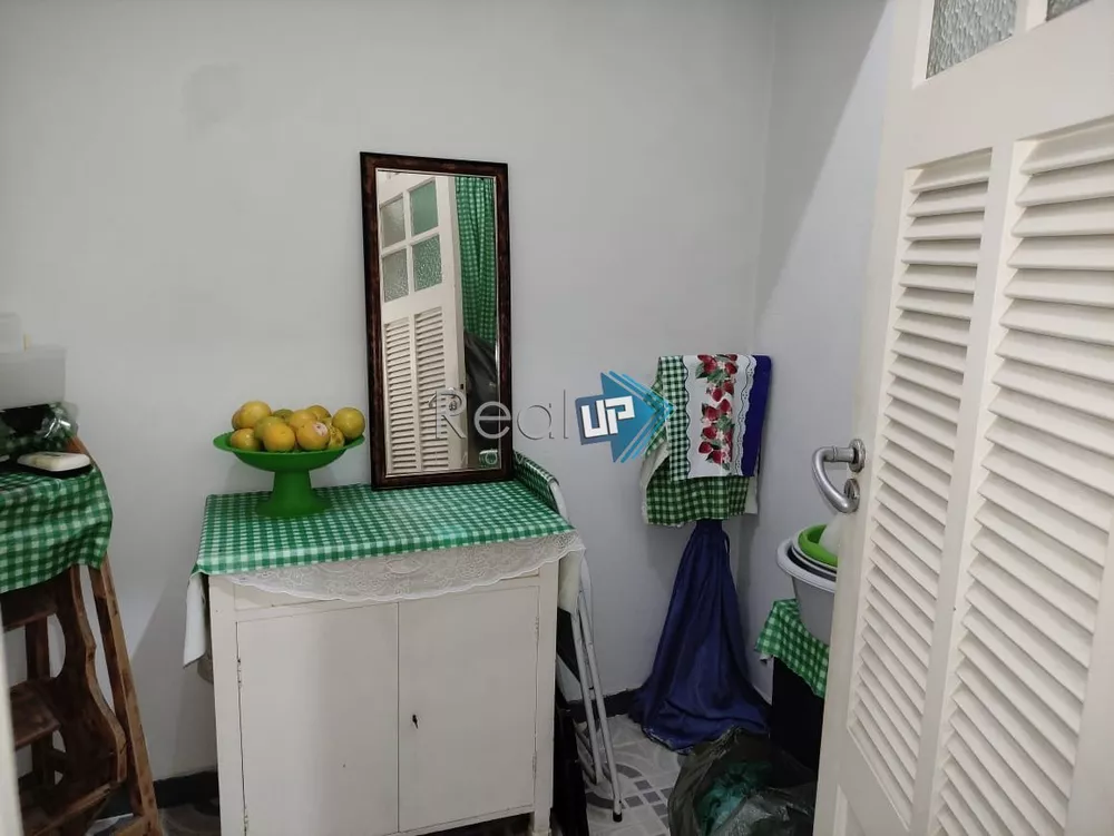 Apartamento à venda com 4 quartos, 180m² - Foto 6