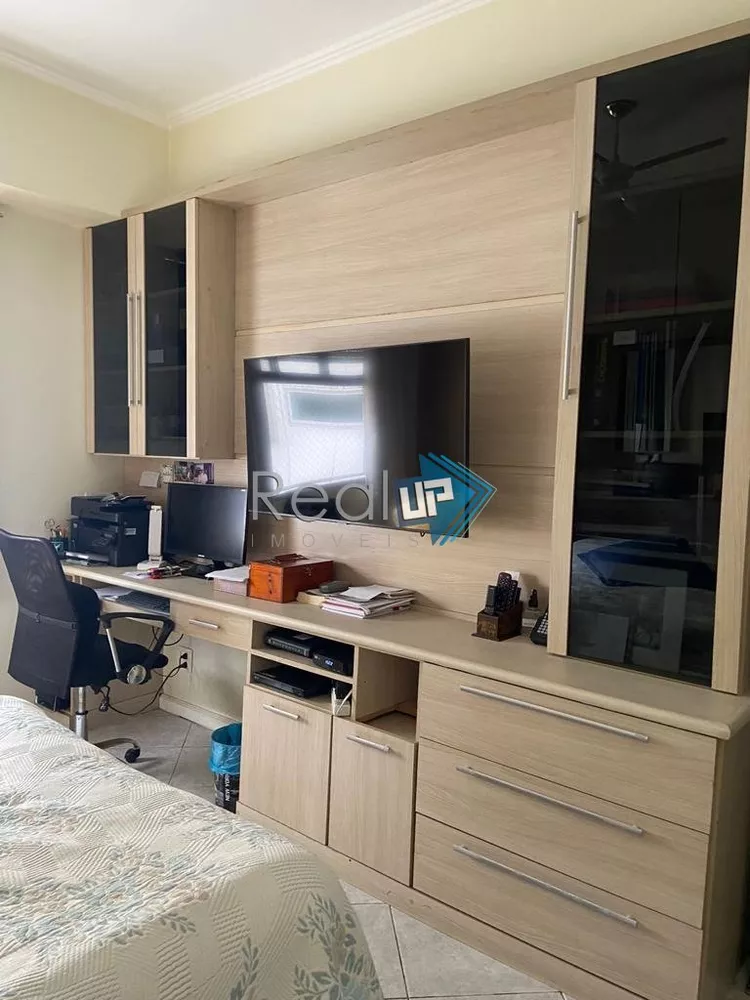 Apartamento à venda com 4 quartos, 182m² - Foto 9