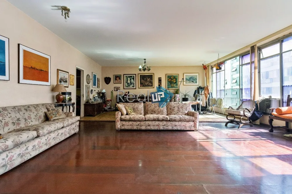 Apartamento, 4 quartos, 242 m² - Foto 1