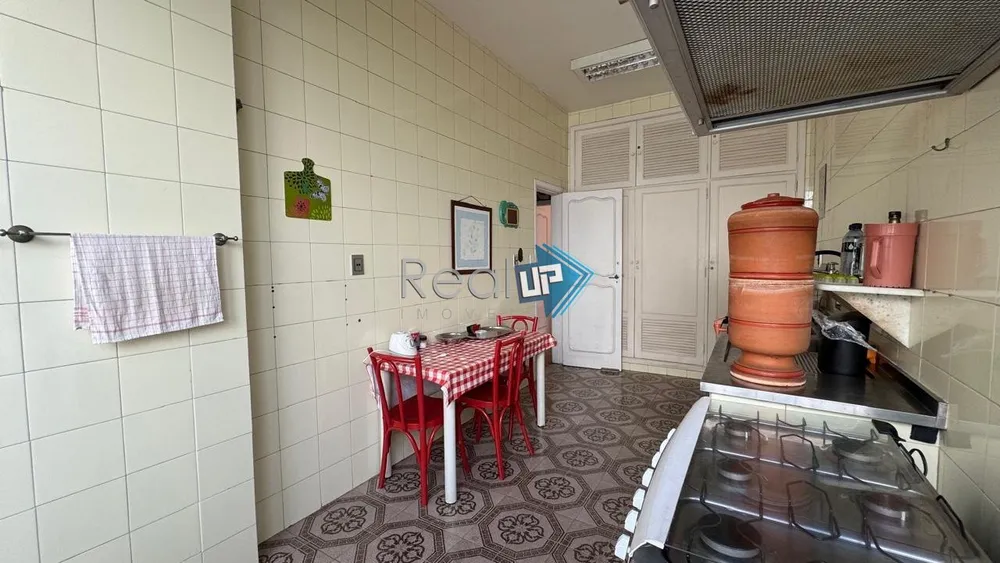 Apartamento, 3 quartos, 215 m² - Foto 29