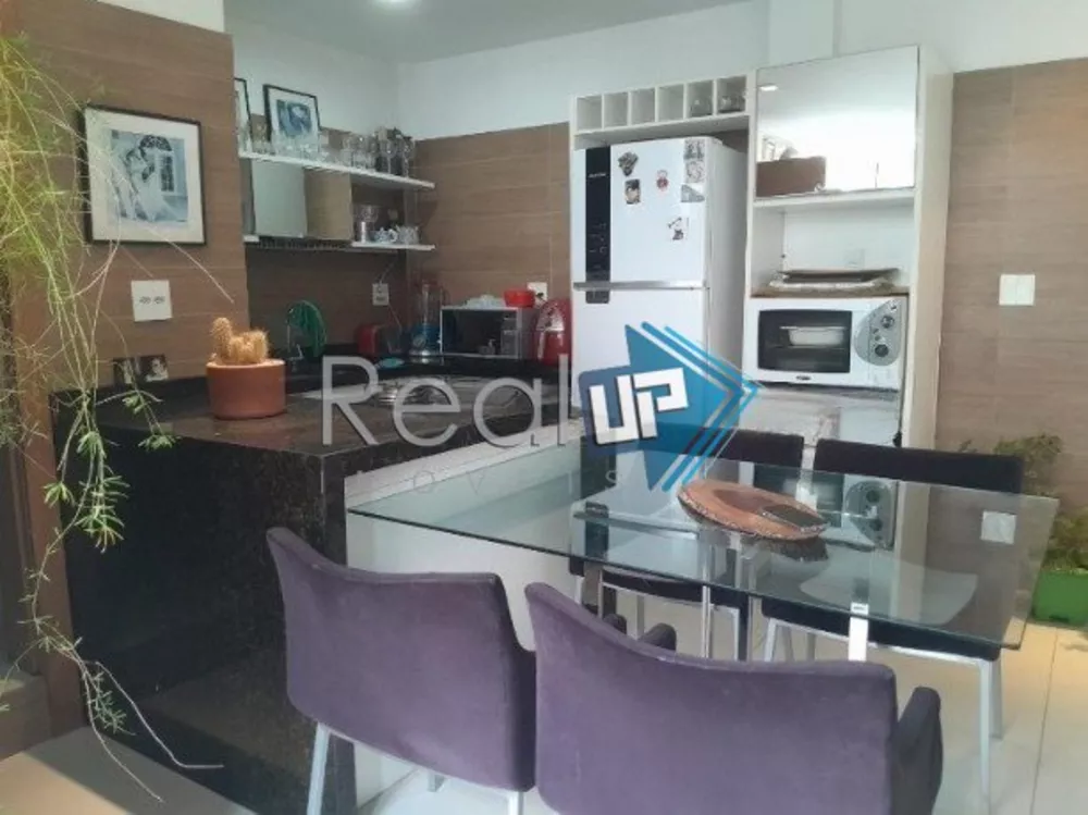 Apartamento à venda com 2 quartos, 84m² - Foto 1