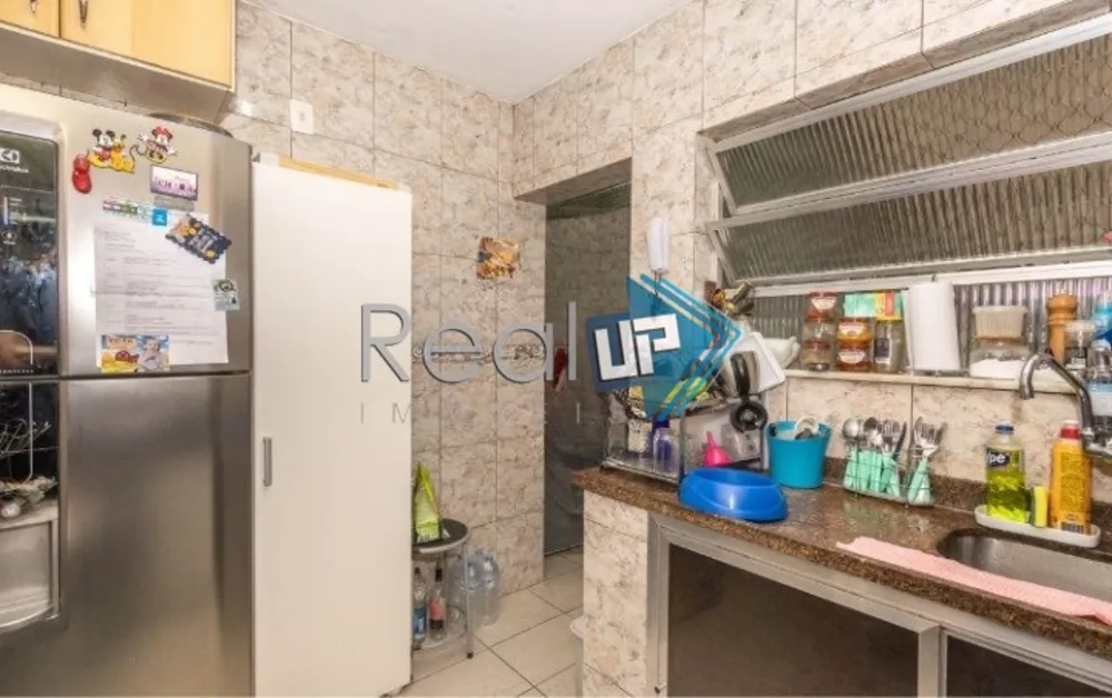 Apartamento à venda com 3 quartos, 72m² - Foto 3