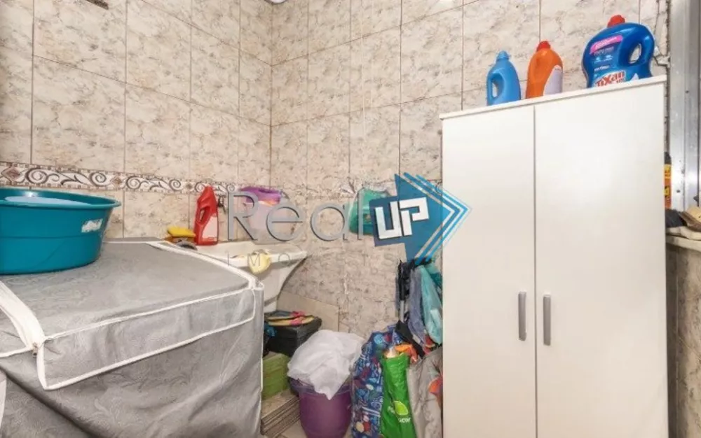 Apartamento à venda com 3 quartos, 72m² - Foto 2