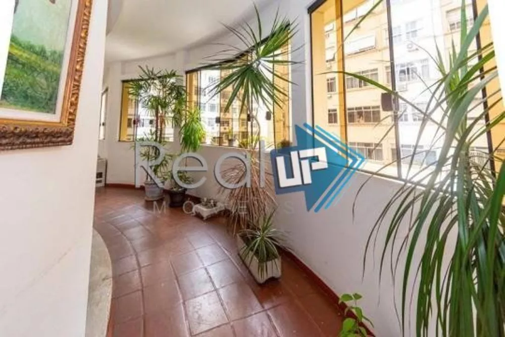 Apartamento à venda com 4 quartos, 225m² - Foto 11