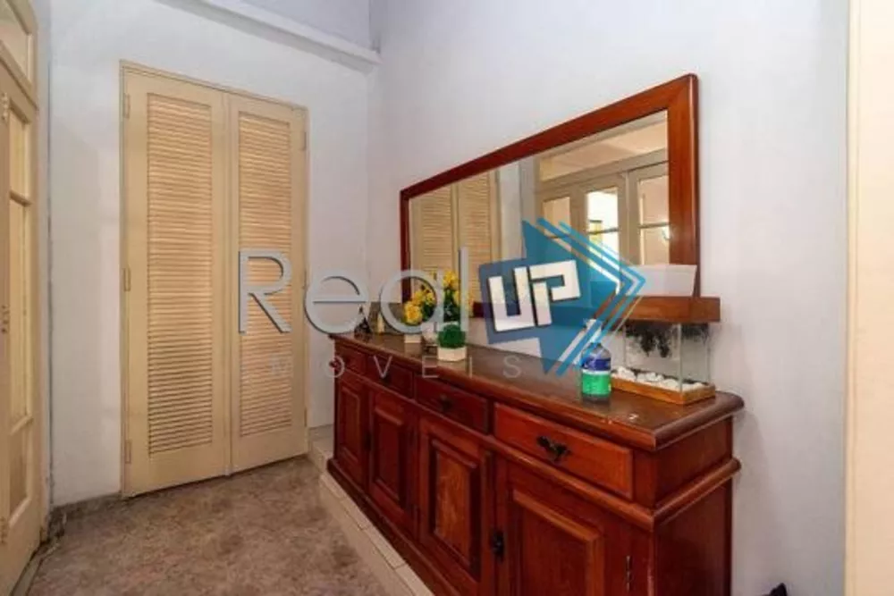 Apartamento à venda com 4 quartos, 225m² - Foto 12