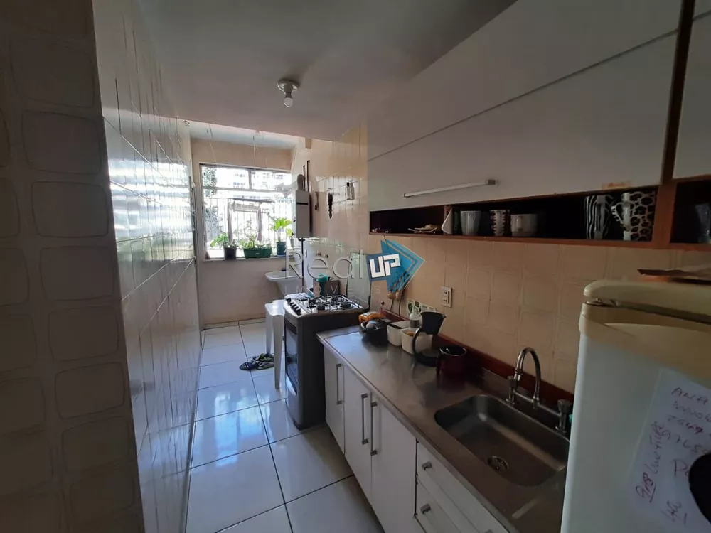 Apartamento à venda com 2 quartos, 73m² - Foto 13