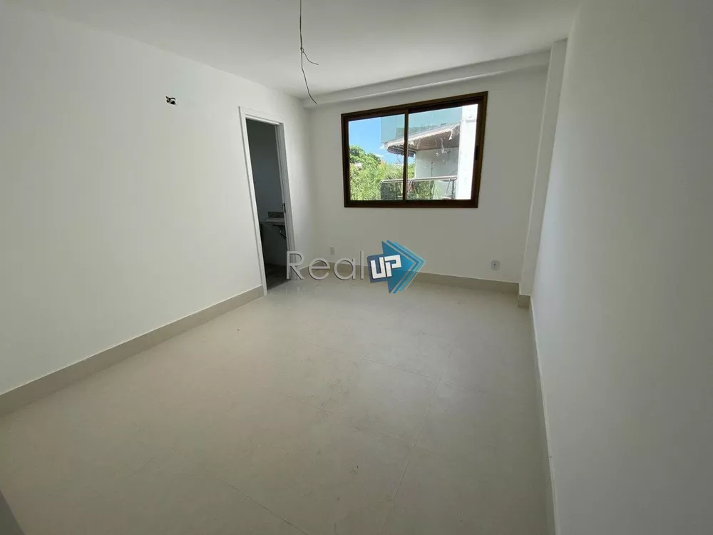 Apartamento à venda com 3 quartos, 101m² - Foto 3