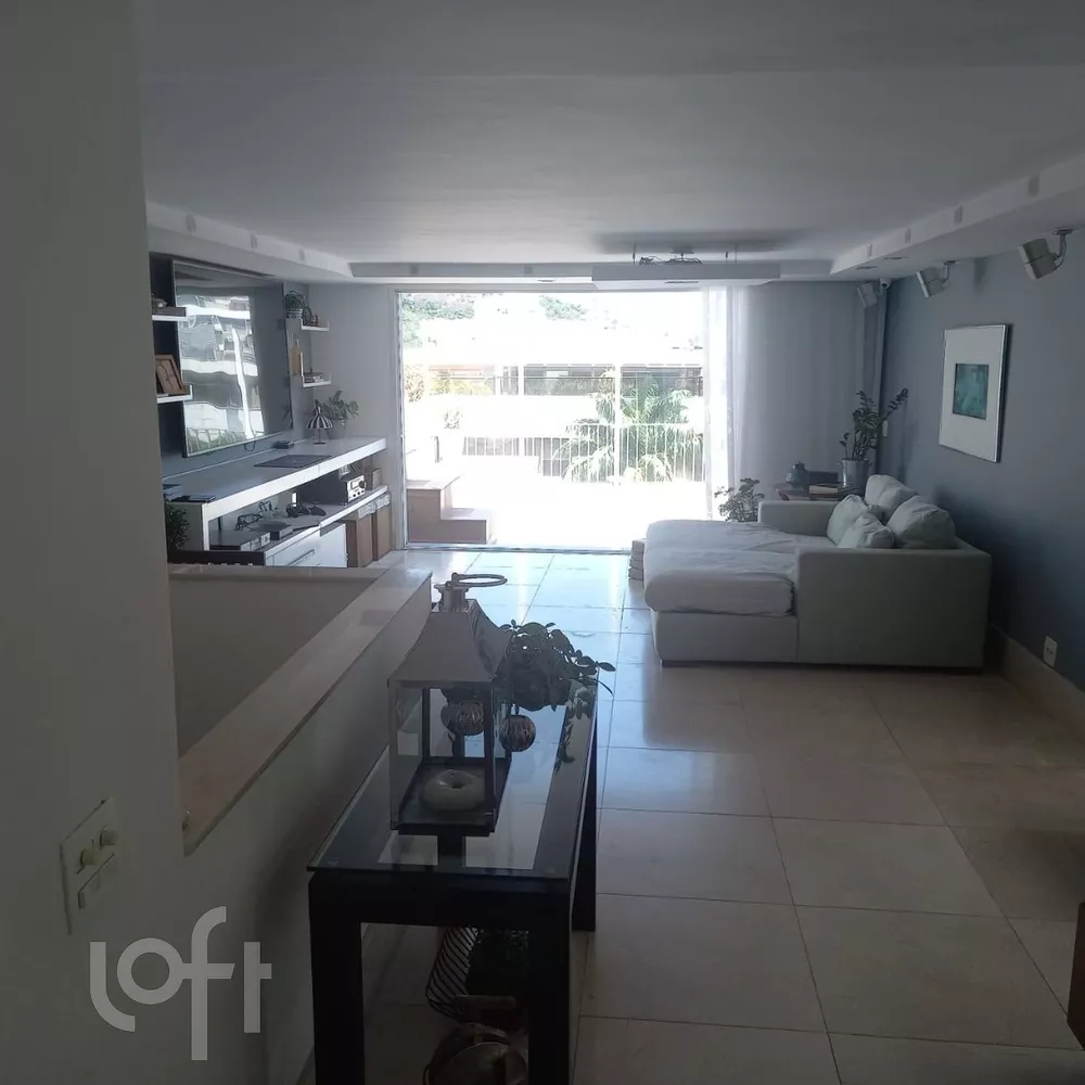 Apartamento à venda com 3 quartos, 269m² - Foto 8