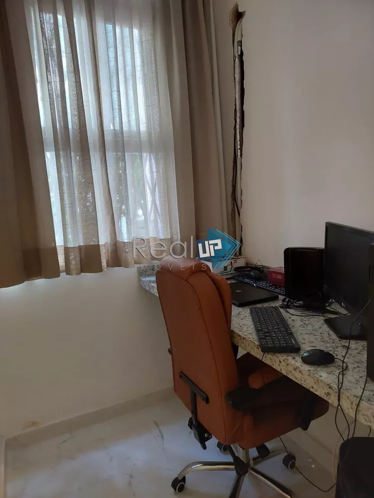 Apartamento à venda com 2 quartos, 62m² - Foto 4