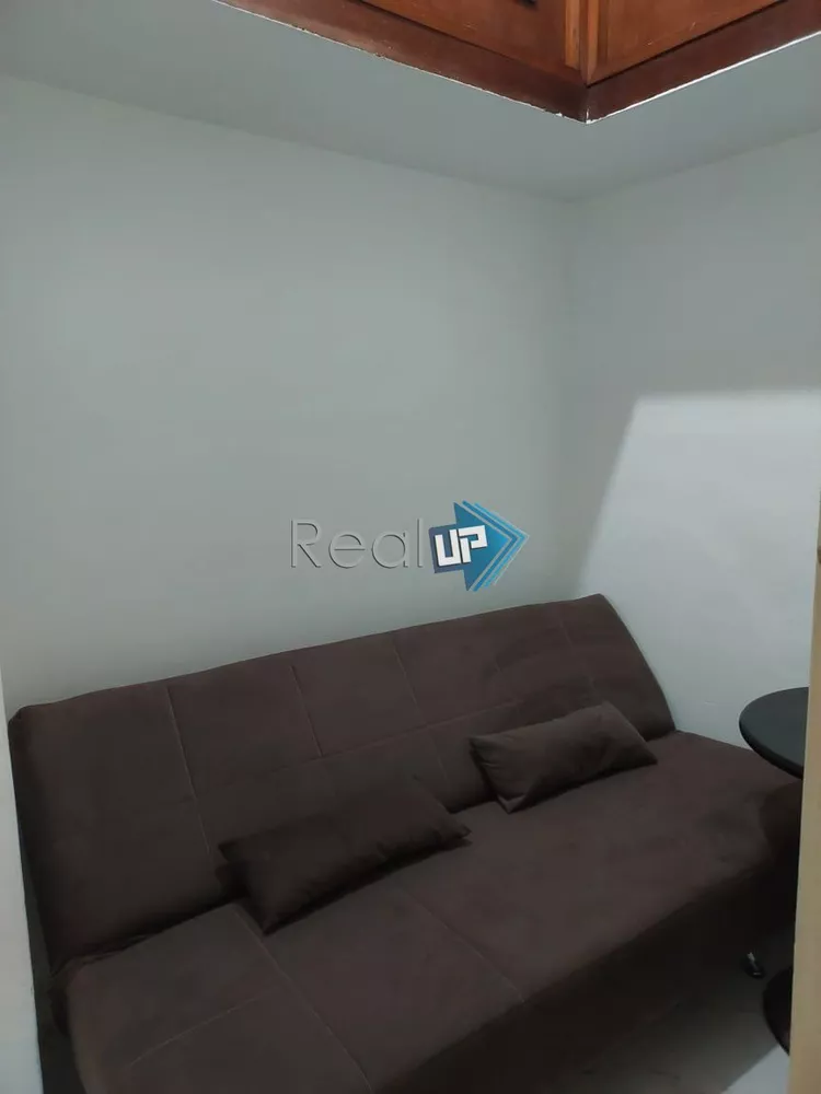 Apartamento à venda com 2 quartos, 62m² - Foto 3