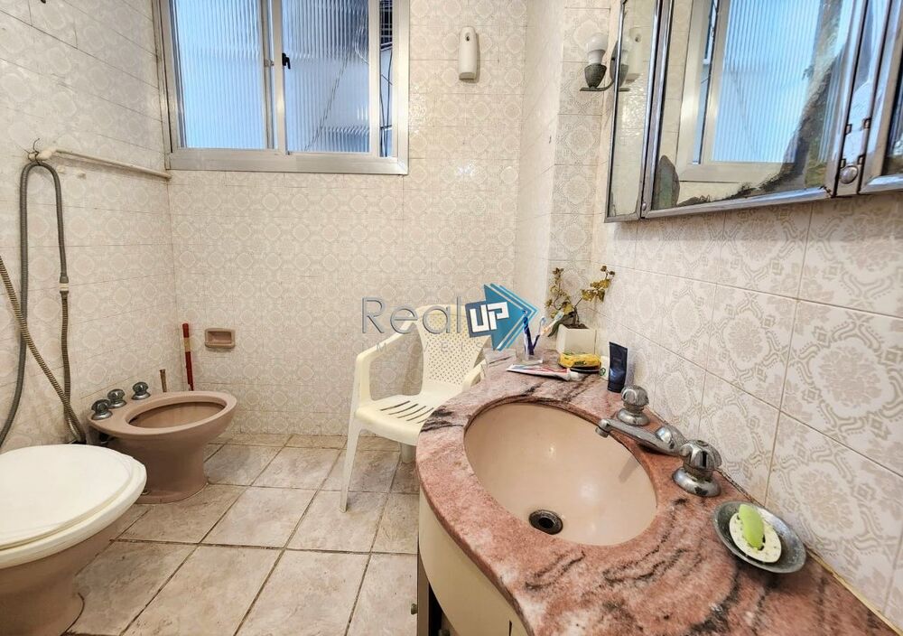 Apartamento à venda com 3 quartos, 143m² - Foto 8
