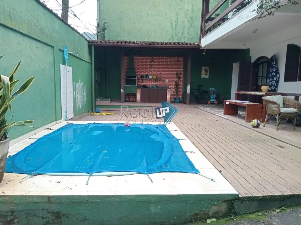 Casa, 4 quartos, 252 m² - Foto 2
