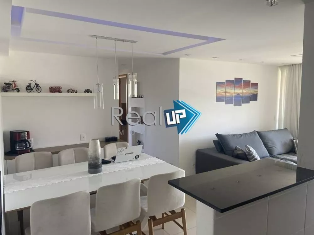 Apartamento à venda com 3 quartos, 82m² - Foto 4