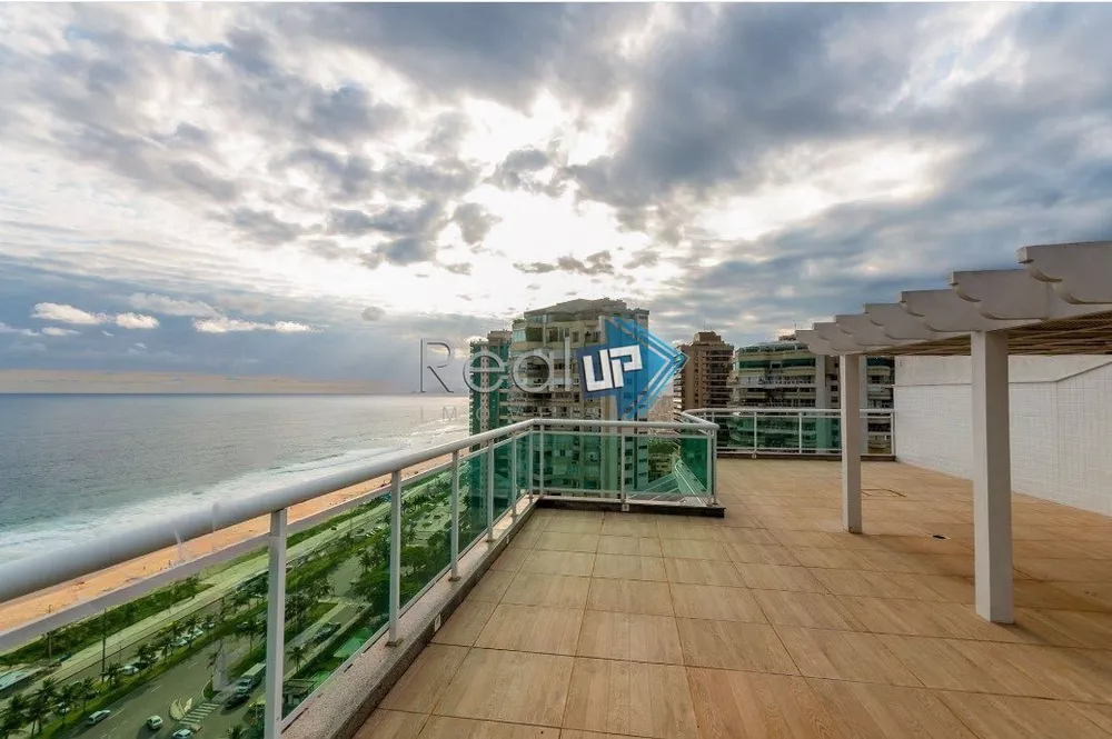 Cobertura, 3 quartos, 369 m² - Foto 1