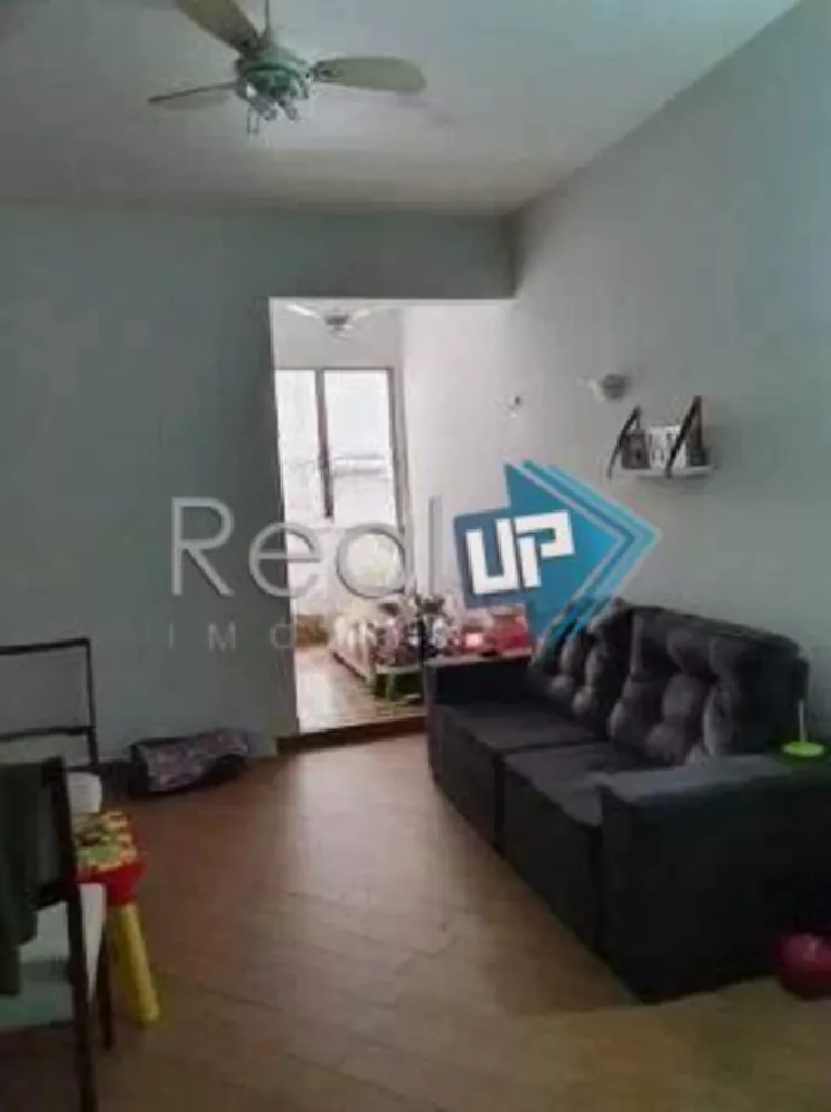 Apartamento à venda com 3 quartos, 87m² - Foto 4