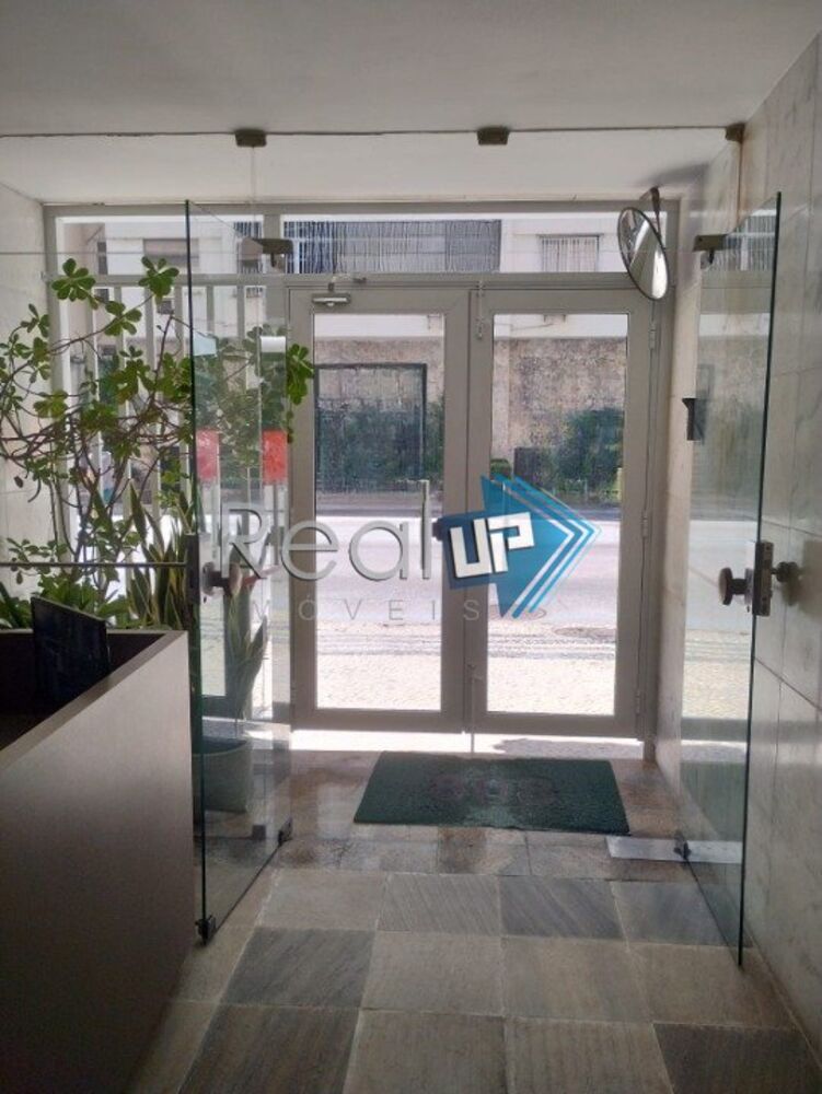 Apartamento à venda com 2 quartos, 80m² - Foto 12