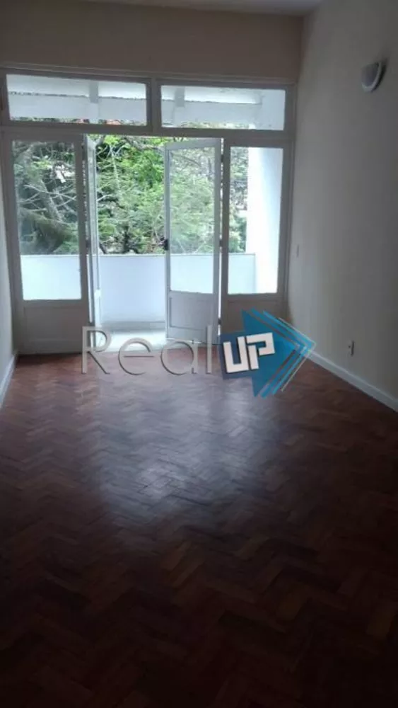 Apartamento à venda com 2 quartos, 123m² - Foto 6