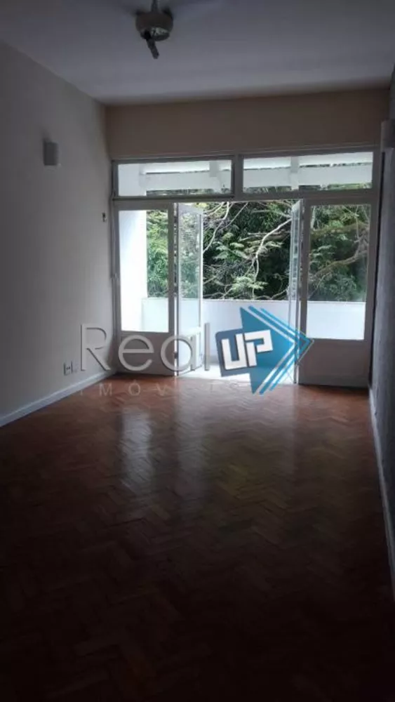 Apartamento à venda com 2 quartos, 123m² - Foto 4