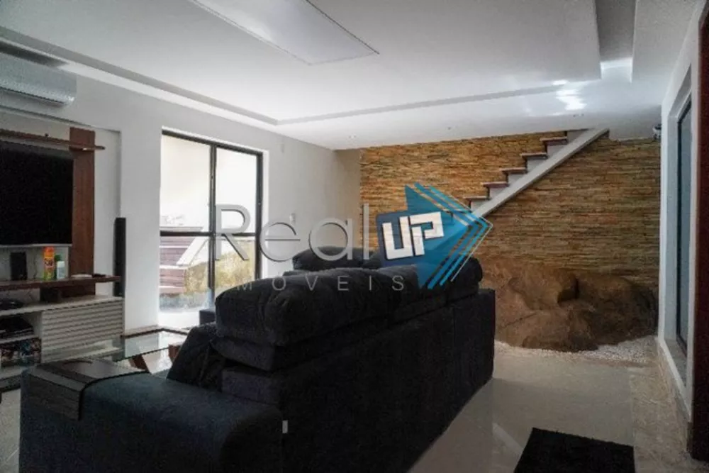 Casa à venda com 4 quartos, 220m² - Foto 5