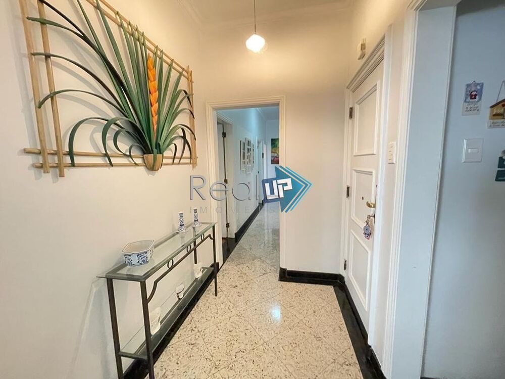 Apartamento à venda com 5 quartos, 278m² - Foto 3