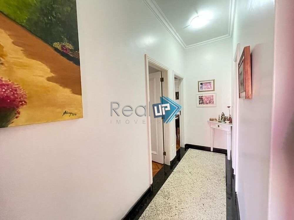 Apartamento à venda com 5 quartos, 278m² - Foto 2