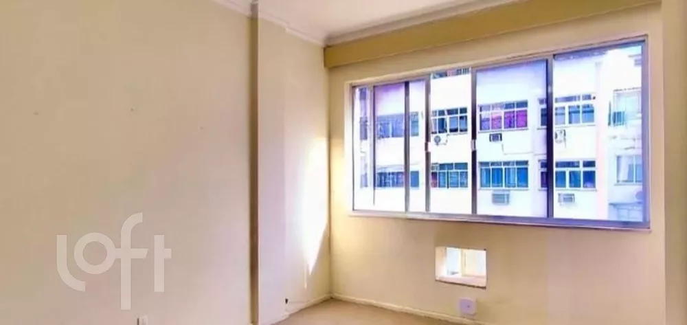 Apartamento à venda com 3 quartos, 96m² - Foto 8