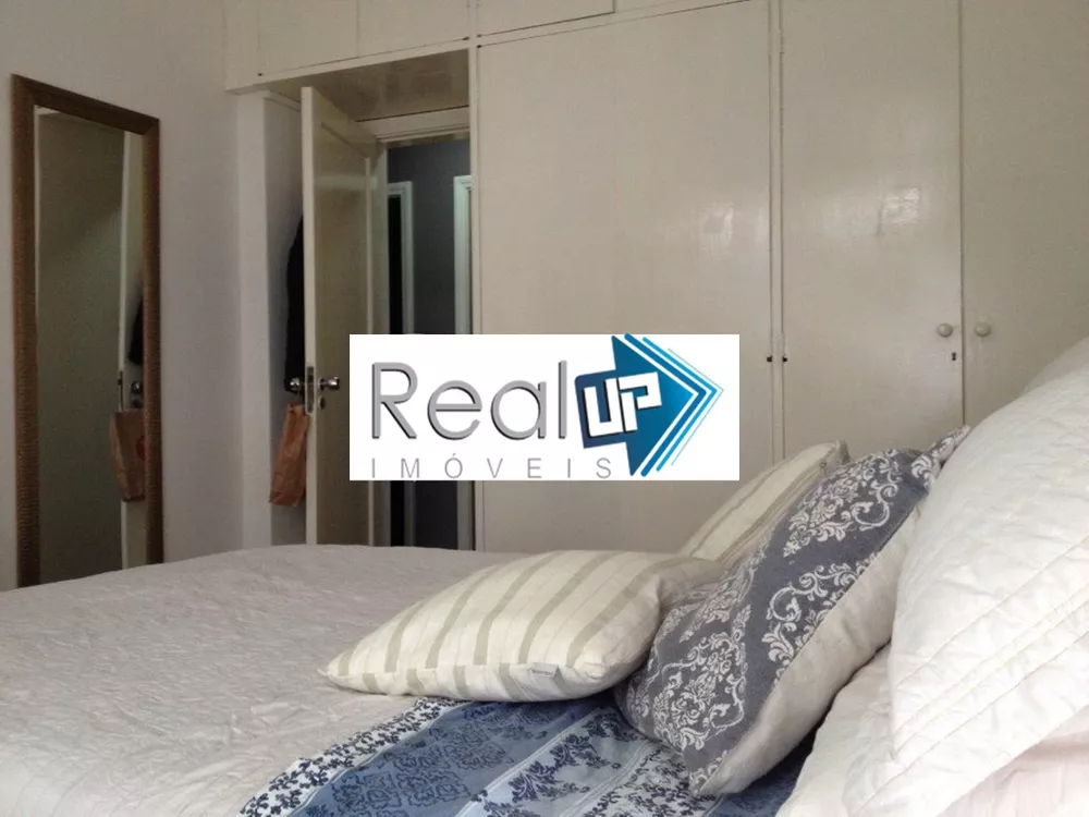 Apartamento à venda com 3 quartos, 90m² - Foto 2