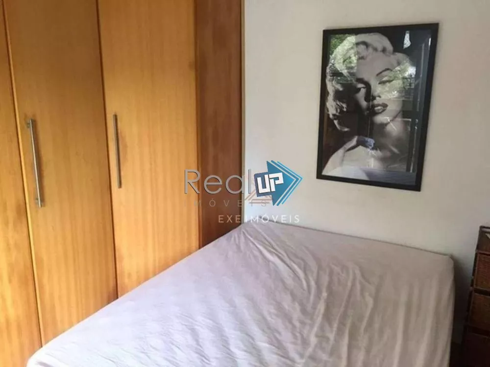 Apartamento à venda com 3 quartos, 113m² - Foto 4