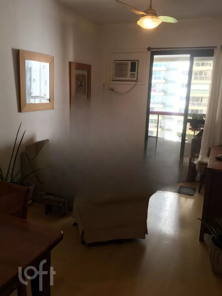 Apartamento à venda com 2 quartos, 67m² - Foto 1