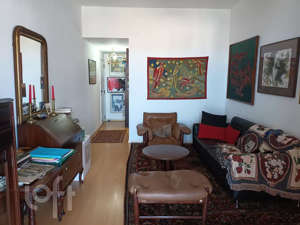 Apartamento à venda com 2 quartos, 73m² - Foto 1