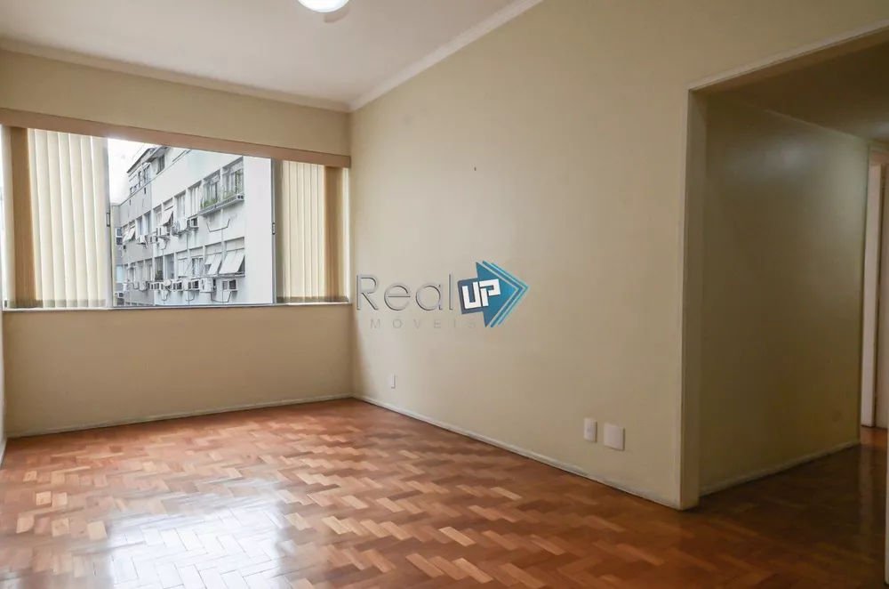 Apartamento à venda com 3 quartos, 97m² - Foto 1