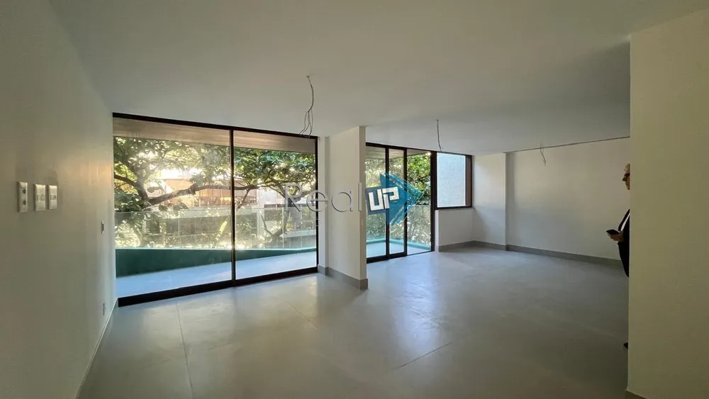 Apartamento, 3 quartos, 166 m² - Foto 2