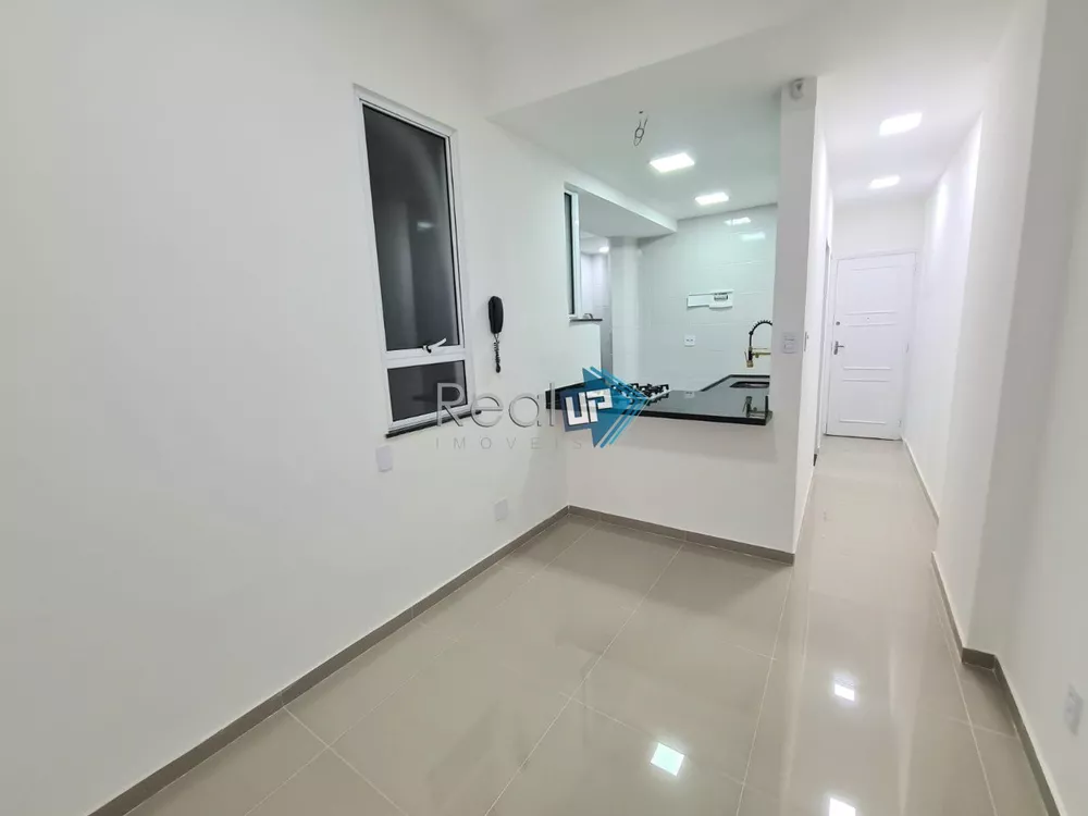 Apartamento à venda com 1 quarto, 34m² - Foto 4