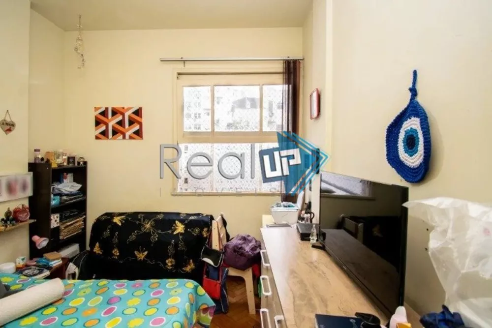 Apartamento à venda com 2 quartos, 63m² - Foto 3