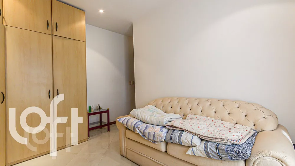 Apartamento à venda com 3 quartos, 350m² - Foto 4