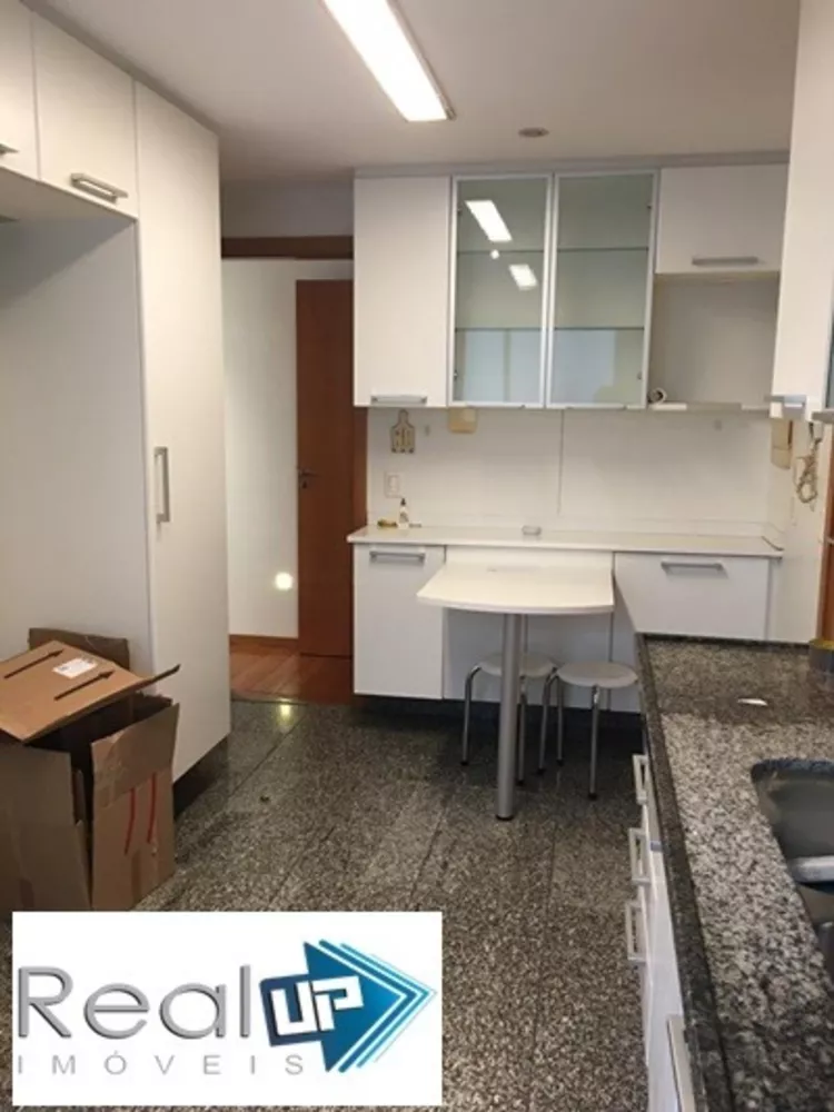 Apartamento, 3 quartos, 201 m² - Foto 2