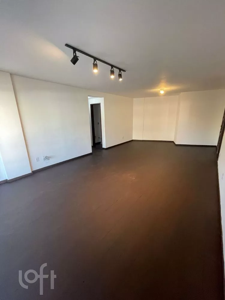 Apartamento à venda com 3 quartos, 165m² - Foto 3