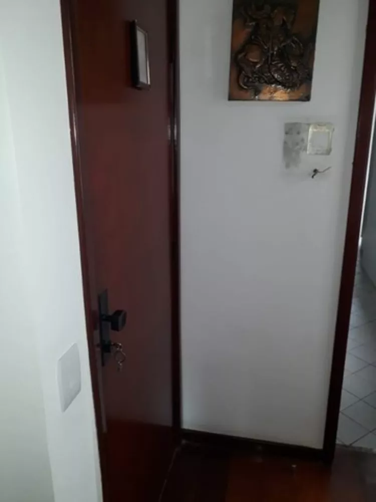 Apartamento à venda com 4 quartos, 62m² - Foto 2