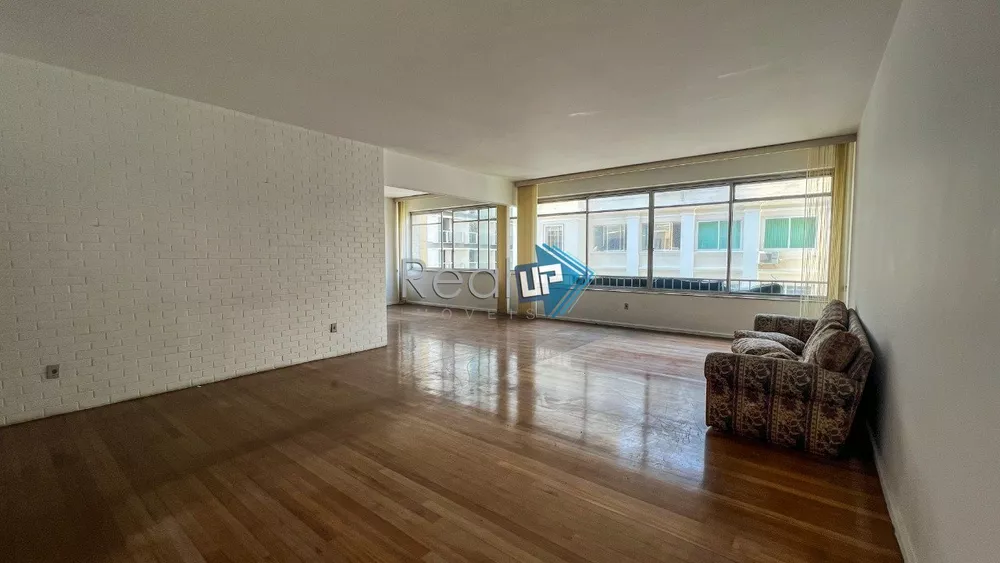 Apartamento à venda com 4 quartos, 287m² - Foto 4