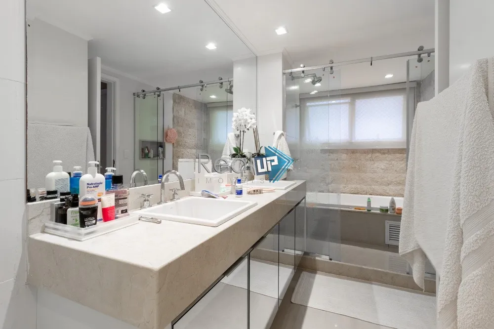 Apartamento, 4 quartos, 221 m² - Foto 12
