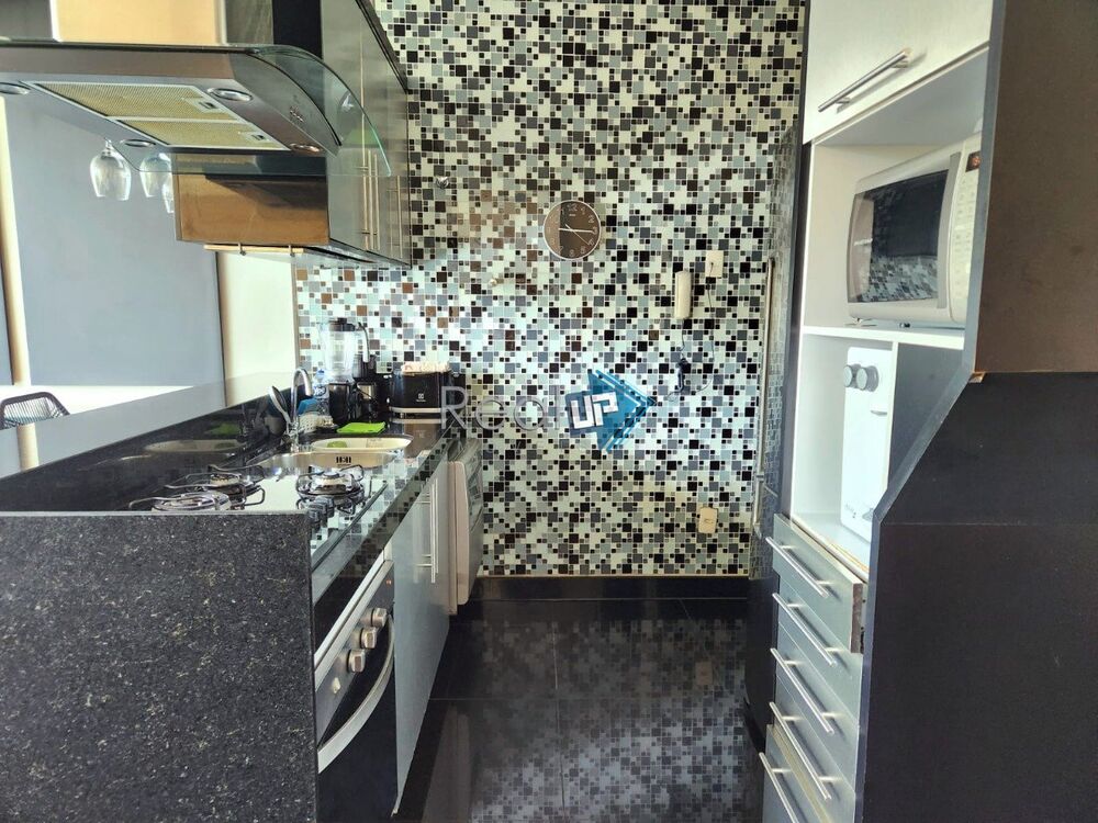 Apartamento à venda com 3 quartos, 129m² - Foto 4